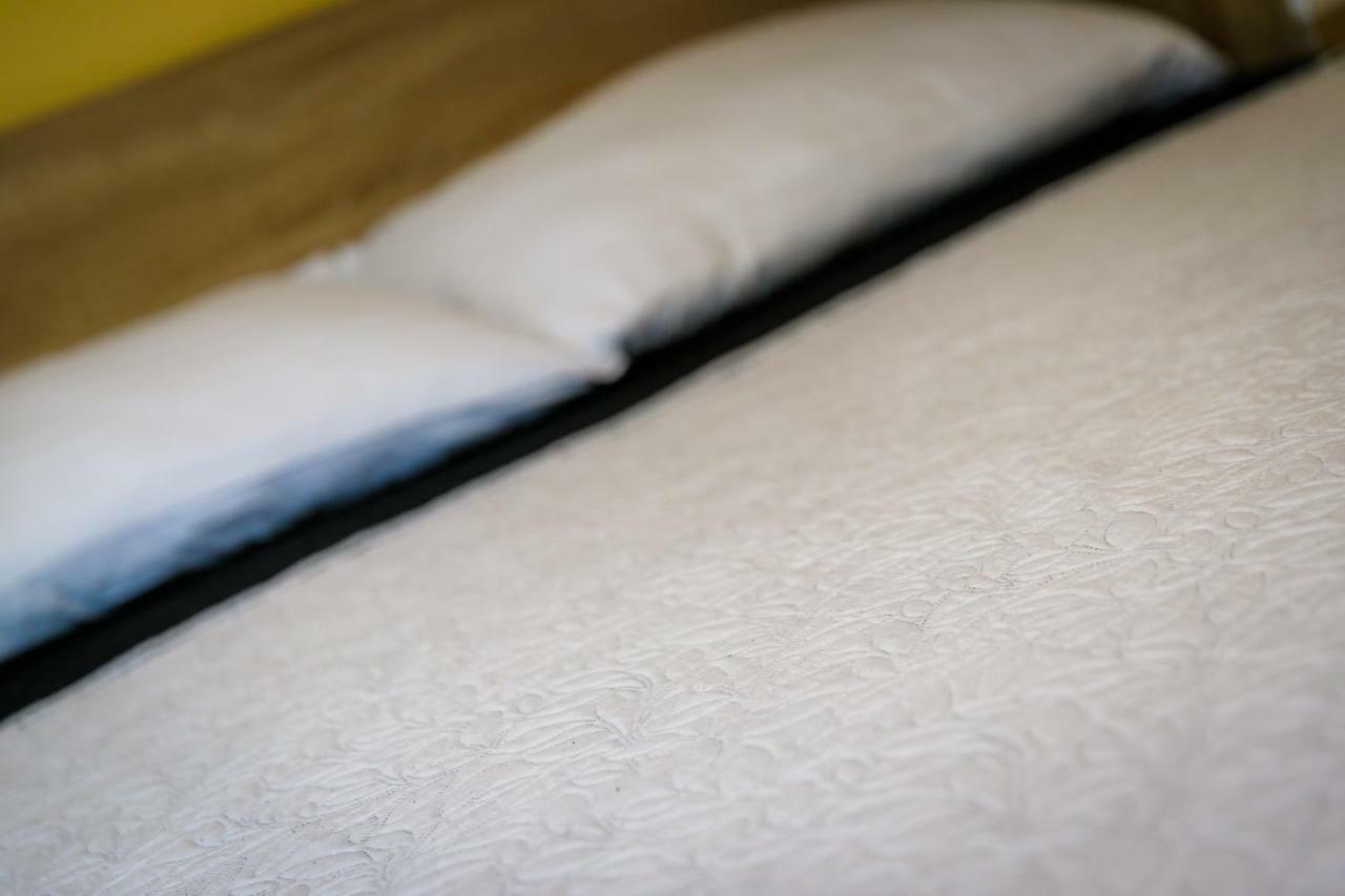 Apartman Jezevac Кърк Екстериор снимка